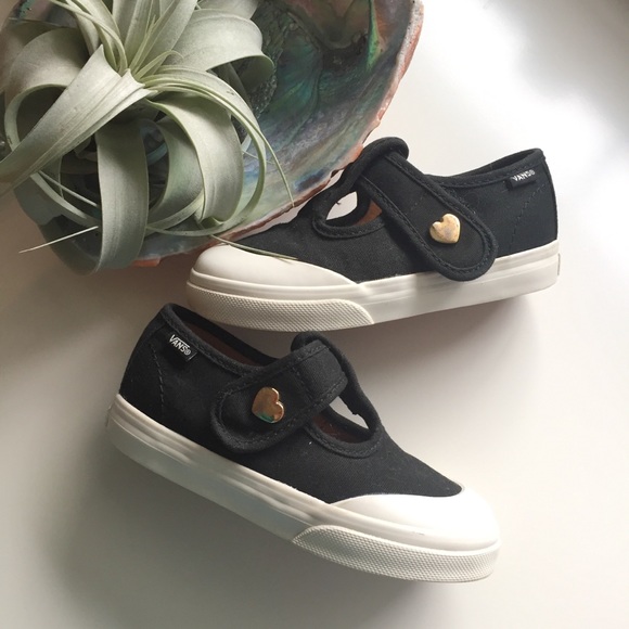 vans toddler mary jane shoes